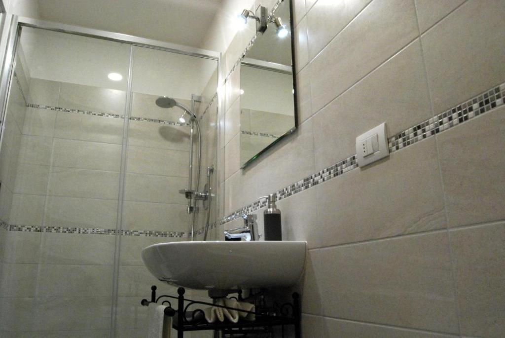 Guest House Zefiro Florenz Exterior foto